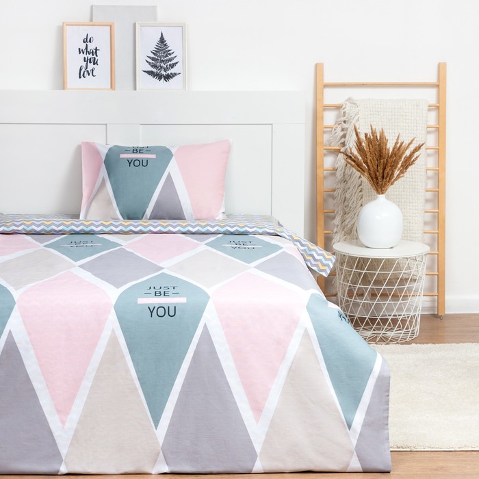 

Постельное бельё 1.5сп LoveLife "You" 143х215 см,150х225 см,50х70 см-1 шт,125г/м2 сатин