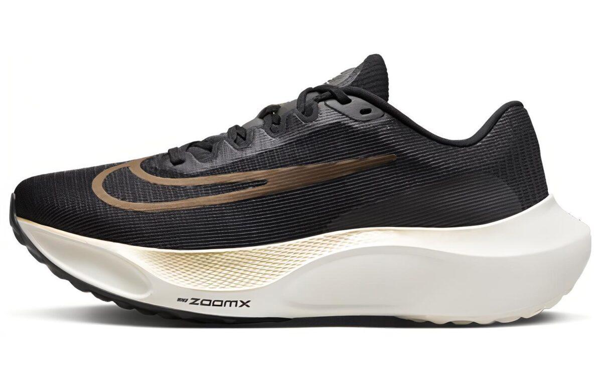 

Кроссовки унисекс Nike Zoom Fly 5 черные 40 EU, Черный, Zoom Fly 5