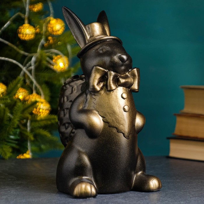 

Копилка "Зайчик с корзиной денег" бронза, 24см