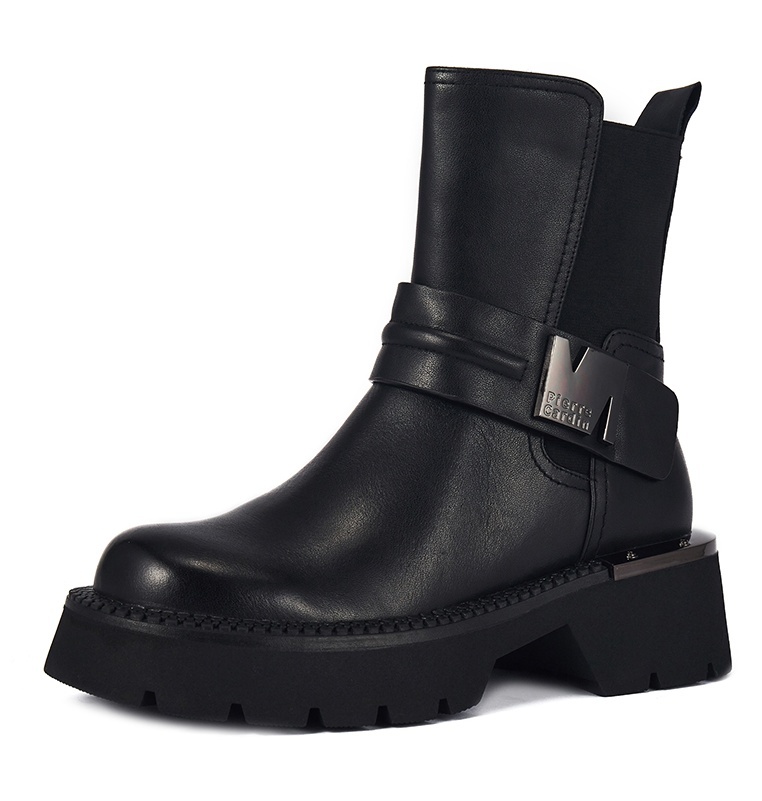 

Полусапоги женские Pierre Cardin 235646 черные 40 RU, Черный, 235646