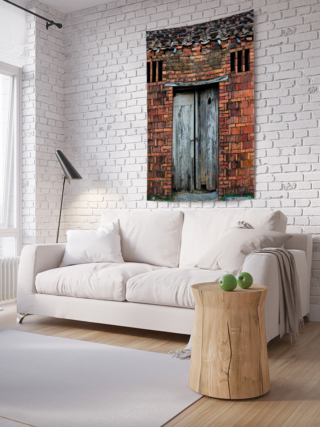 фото Вертикальное фотопанно на стену joyarty "деревянные ворота в каменной стене", 100x150 см