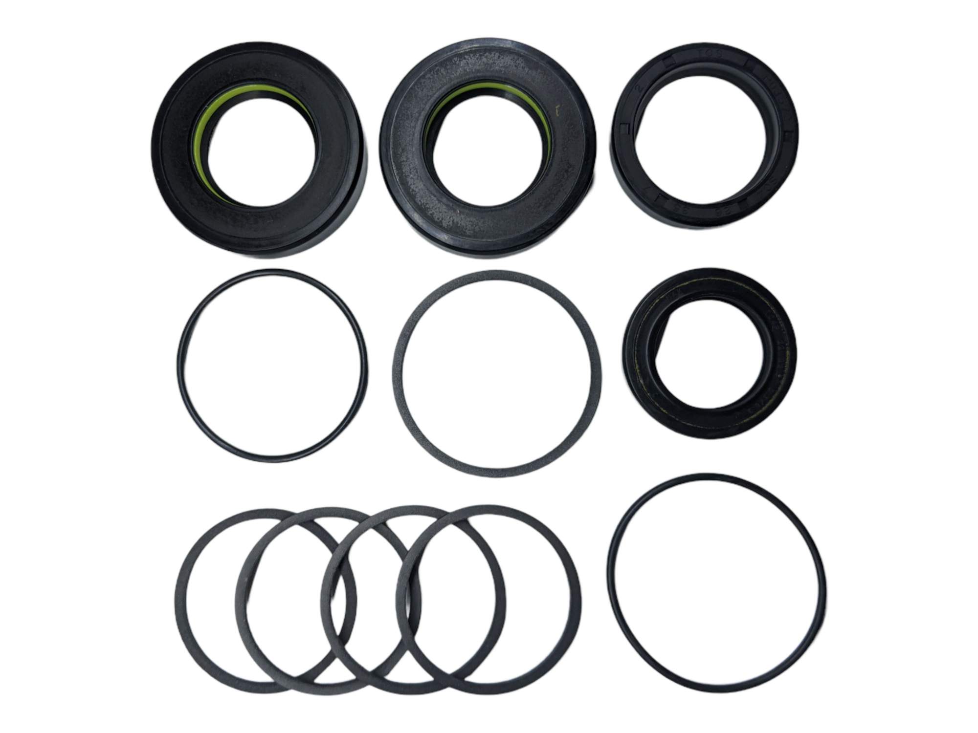 

Ремкомплект рулевой рейки Emmetec SU9007KIT с ГУР SUBARU Forester S11 2003-2007, SU9007KIT