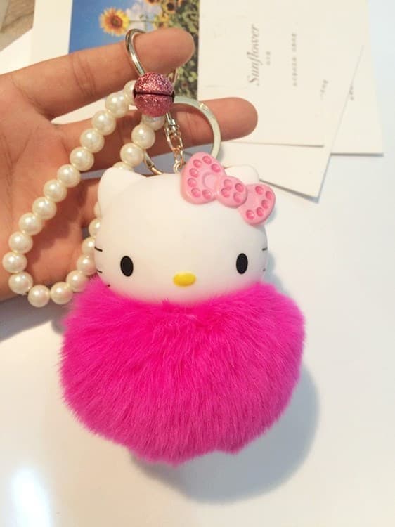 

Меховой брелок Hello Kitty