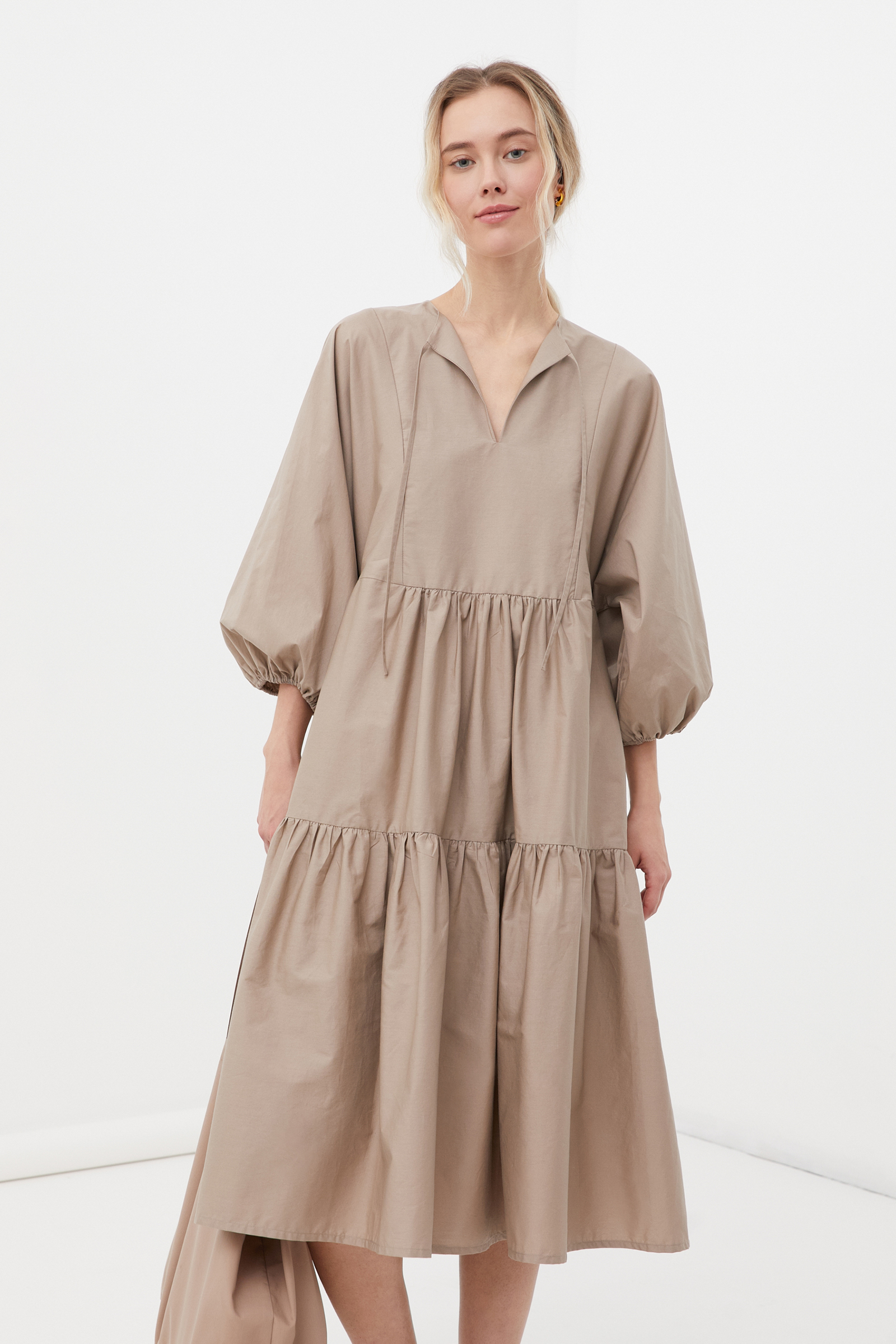 Платье женское Finn Flare FSC110226 бежевое XL