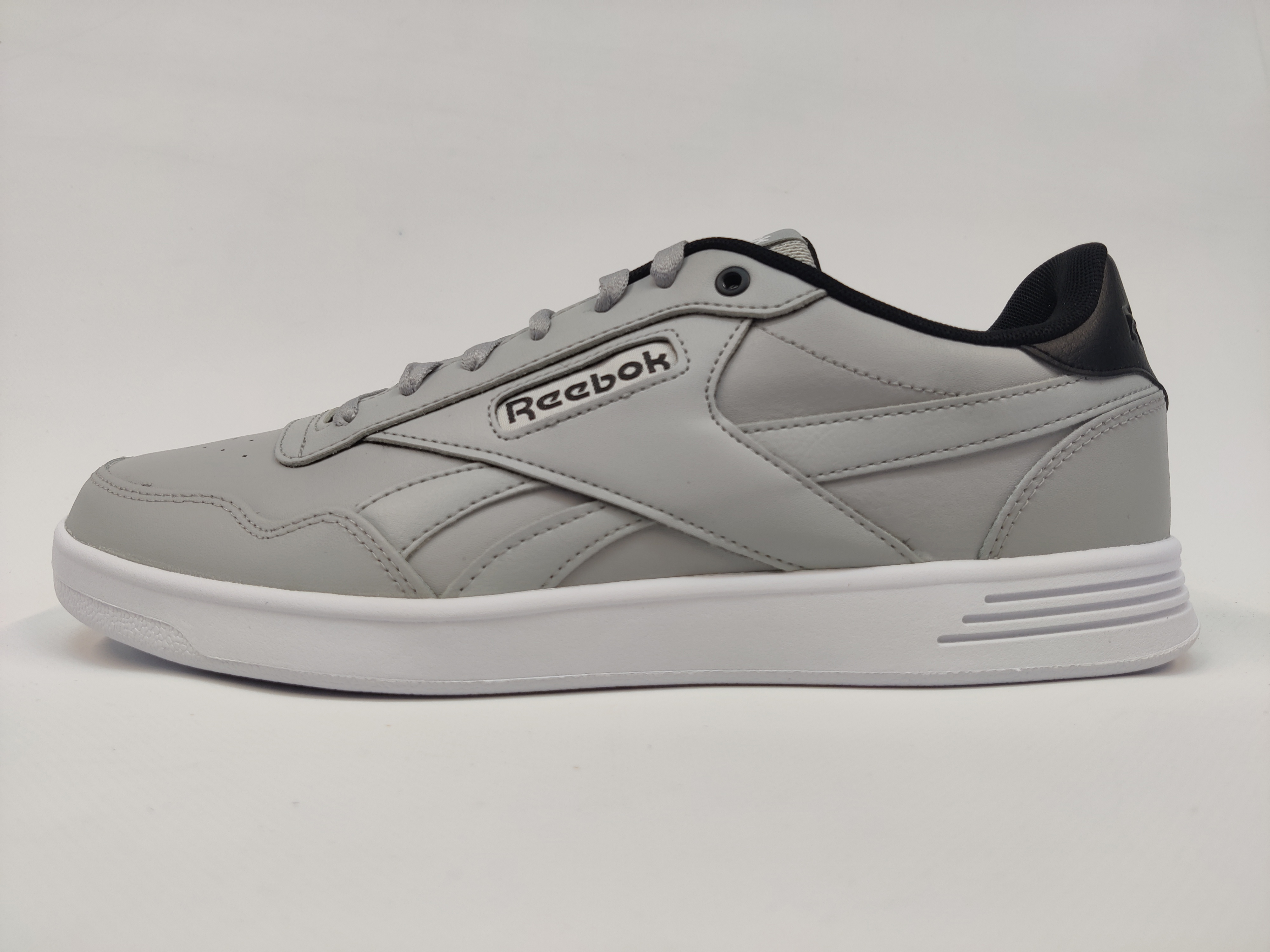 

Кеды унисекс Reebok Court Advance серые 9 US, Серый, Court Advance