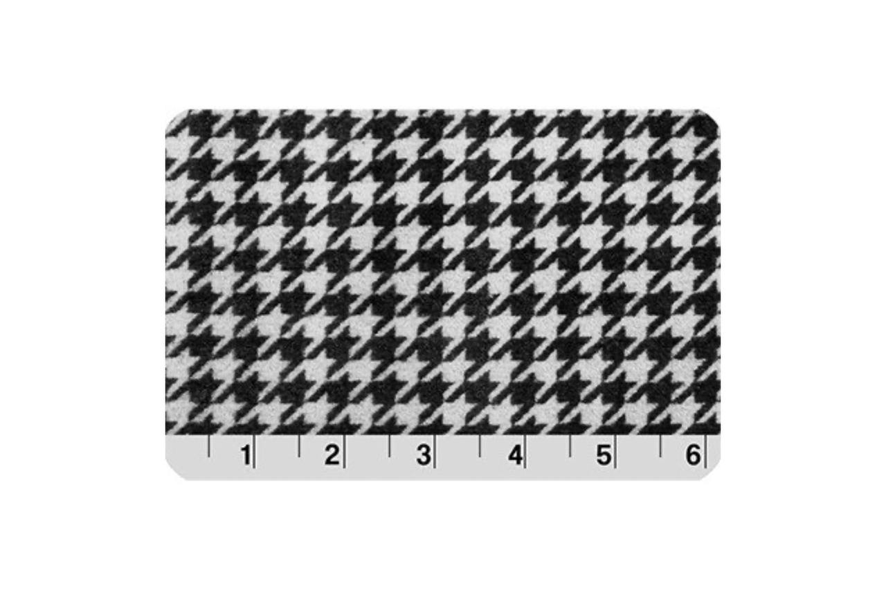 

Ткань полиэстер PEPPY Houndstooth 48х48 см black white, Черный, Houndstooth, 48х48 см, 440 г/м2, 100% полиэстер, цвет black, white