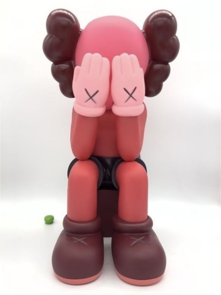 

Фигурка NoBrand Replica: Kaws, Красный, Companion Sit