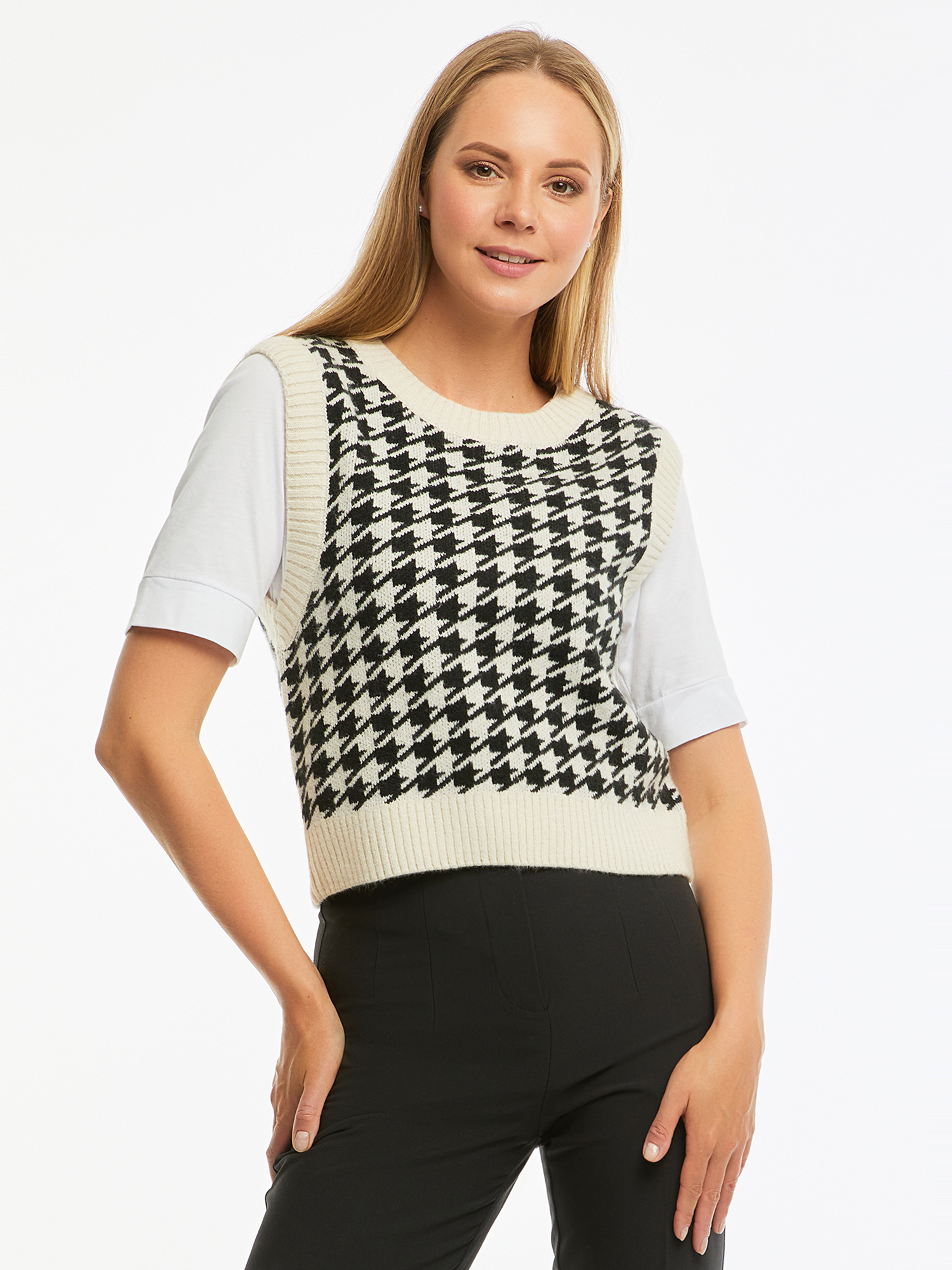 

Жилет женский oodji 64507034 белый XL, 64507034