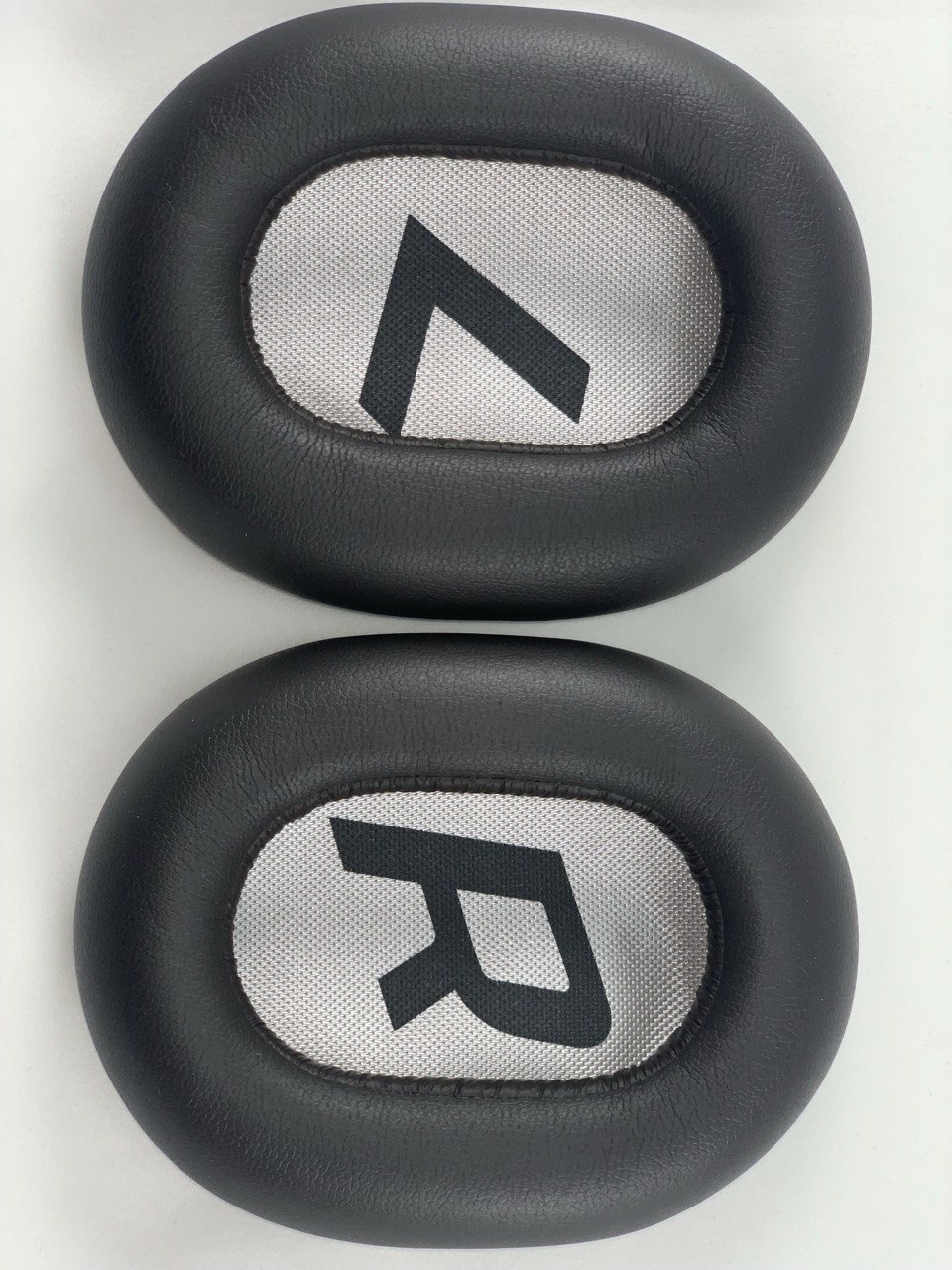 

Амбушюры для наушников Plantronics BackBeat Pro 2, Черный, Plantronics BackBeat Pro 2