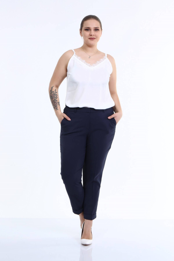 

Брюки женские My Line Moda 1169 синие 44 RU (товары доставляются из-за рубежа), 1169
