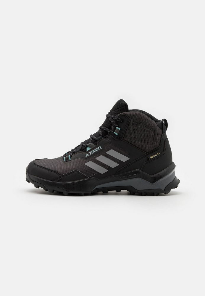 Ботинки женские Adidas Performance AD541A1UW черные 36 EU