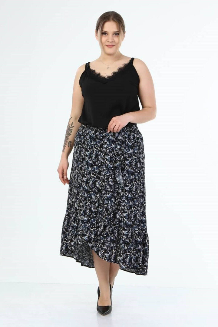 

Юбка женская My Line Moda 1376 черная 42 RU (товары доставляются из-за рубежа), 1376
