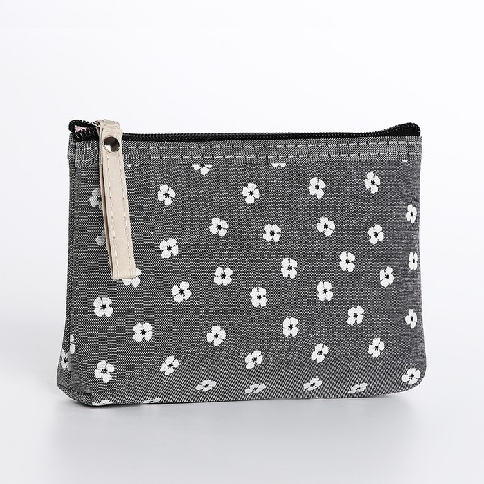 

Косметичка NoBrand 9879237 серая, 18х3х12 см