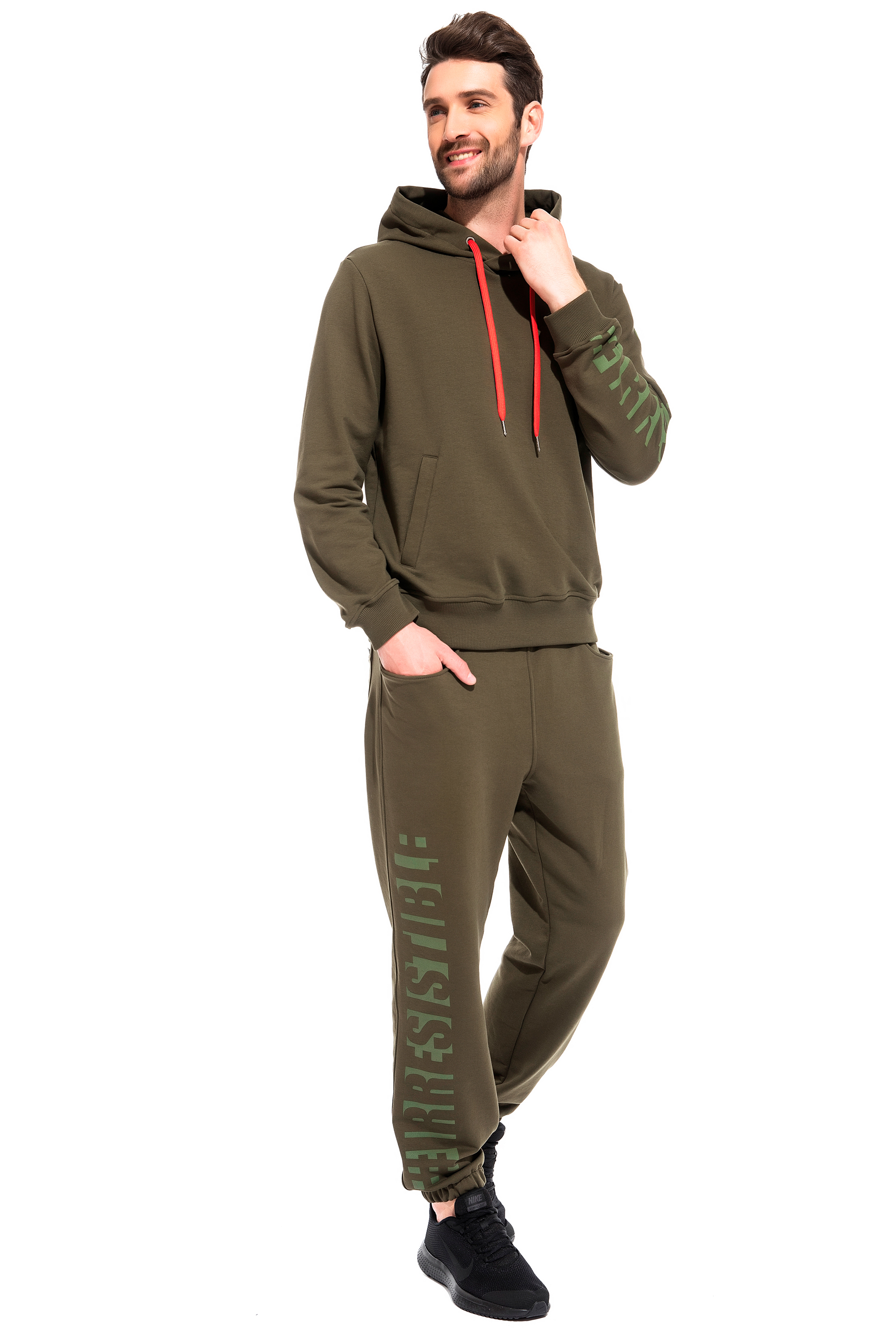 

Спортивный костюм мужской Peche Monnaie Adventure France 38 зеленый L, Adventure France 38