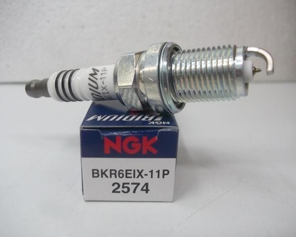 Свеча зажигания NGK BKR6EIX-11P 2574