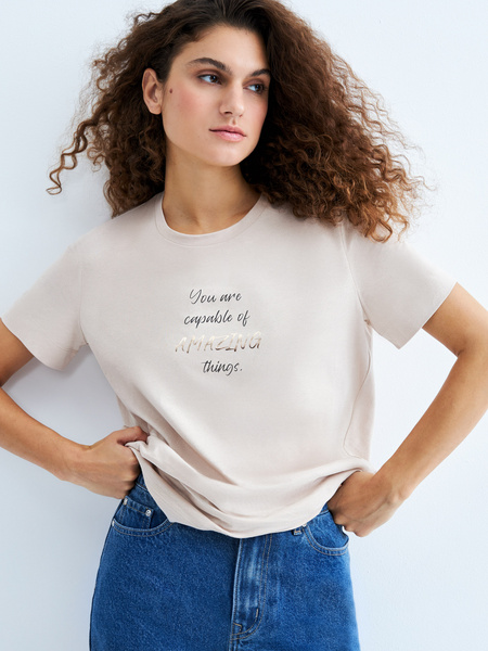 

Футболка женская ZARINA 3225565467 бежевая 2XL, Бежевый, 3225565467