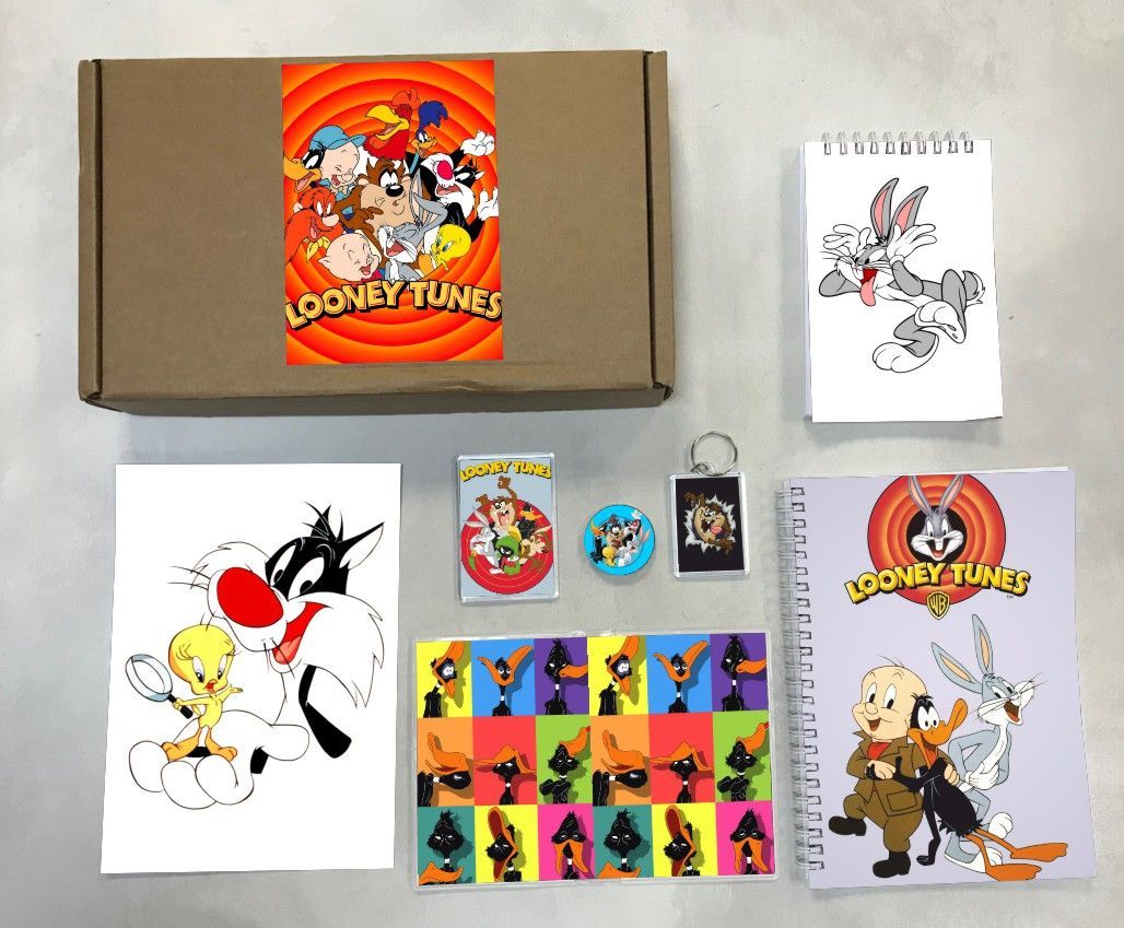 

Бокс с подарком Looney Tunes Безумные Мотивы 2 3-02, 7 предметов, Looney Tunes Безумные Мотивы 2