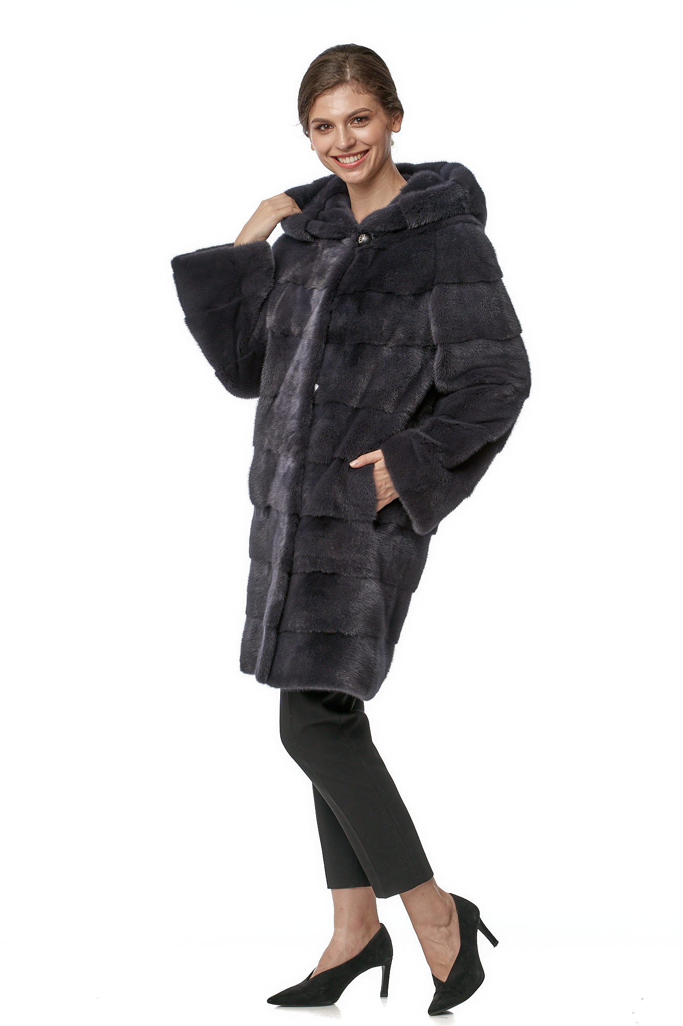 

Шуба женская МОСМЕХА 8017807 серая 42 RU, 8017807