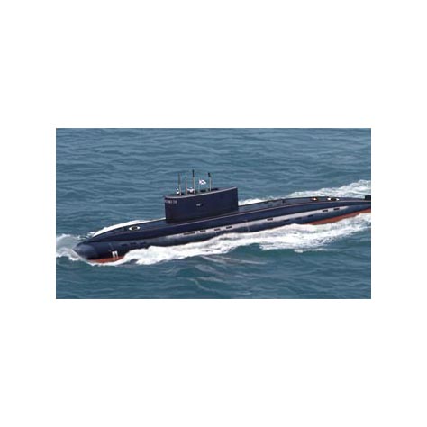 

Сборная модель Bronco 1/200 Kilo Type 636 Attack Submarine BB2005