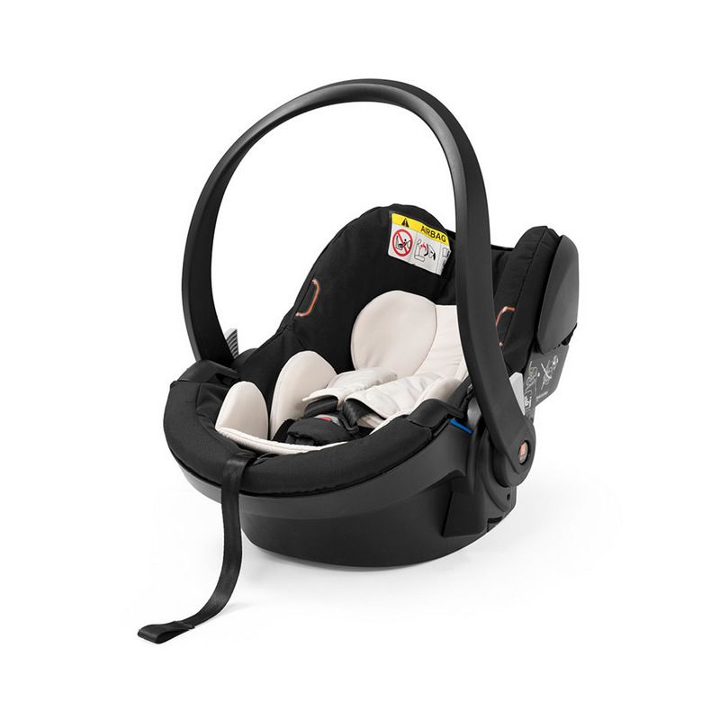 фото Автолюлька stokke izi go цв.черный гр.0+