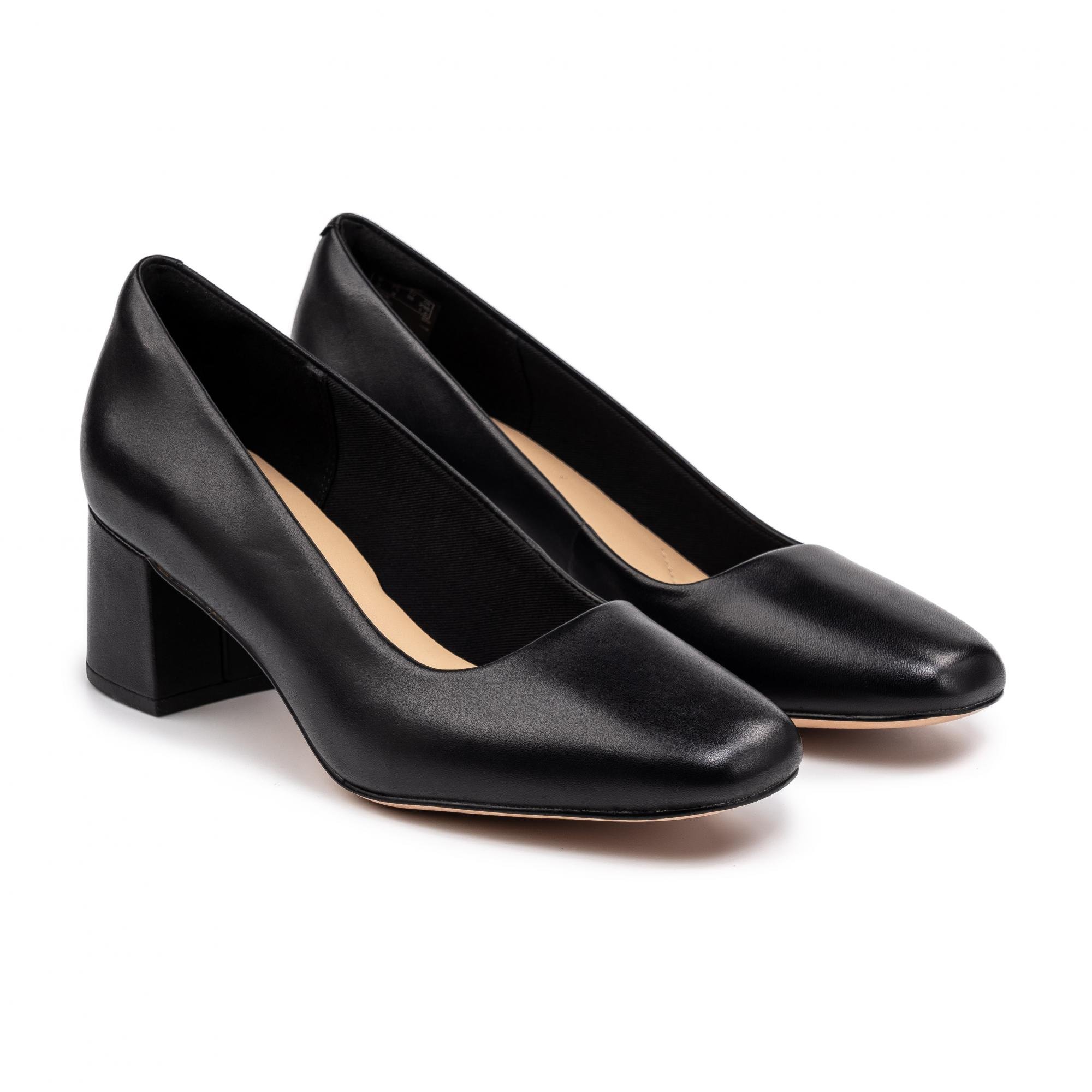 

Туфли женские Clarks Sheer Rose 26144083 черные 37.5 EU, Sheer Rose 26144083