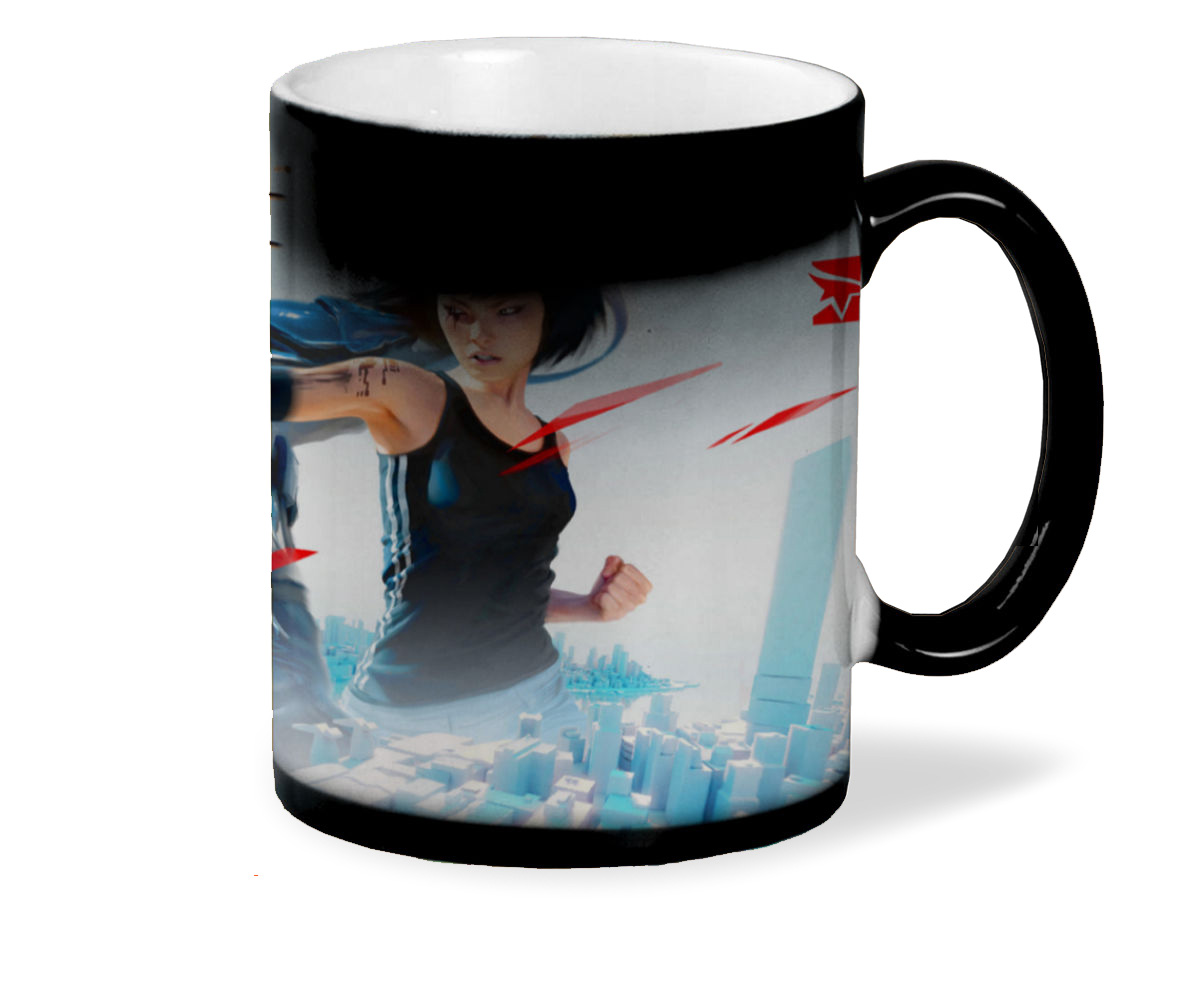 

Кружка хамелеон черный CoolPodarok Mirrors Edge Удар кулаком