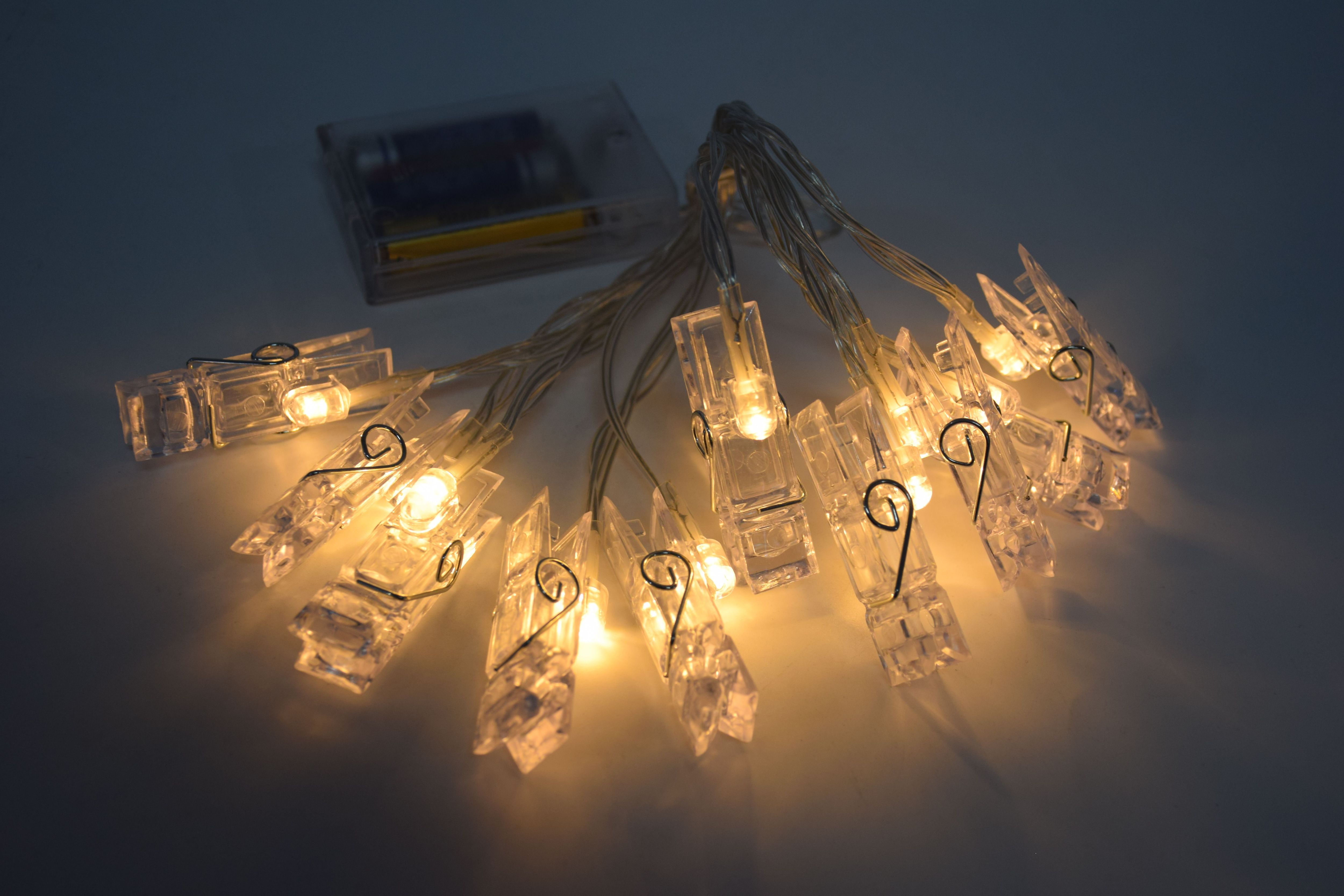 

Электрогирлянда Прищепки 10 тепло белых LED, 1,8м, IP20, 2хАА