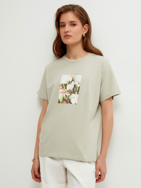 

Футболка женская ZARINA 2163527458-11 зеленая XS, 2163527458-11