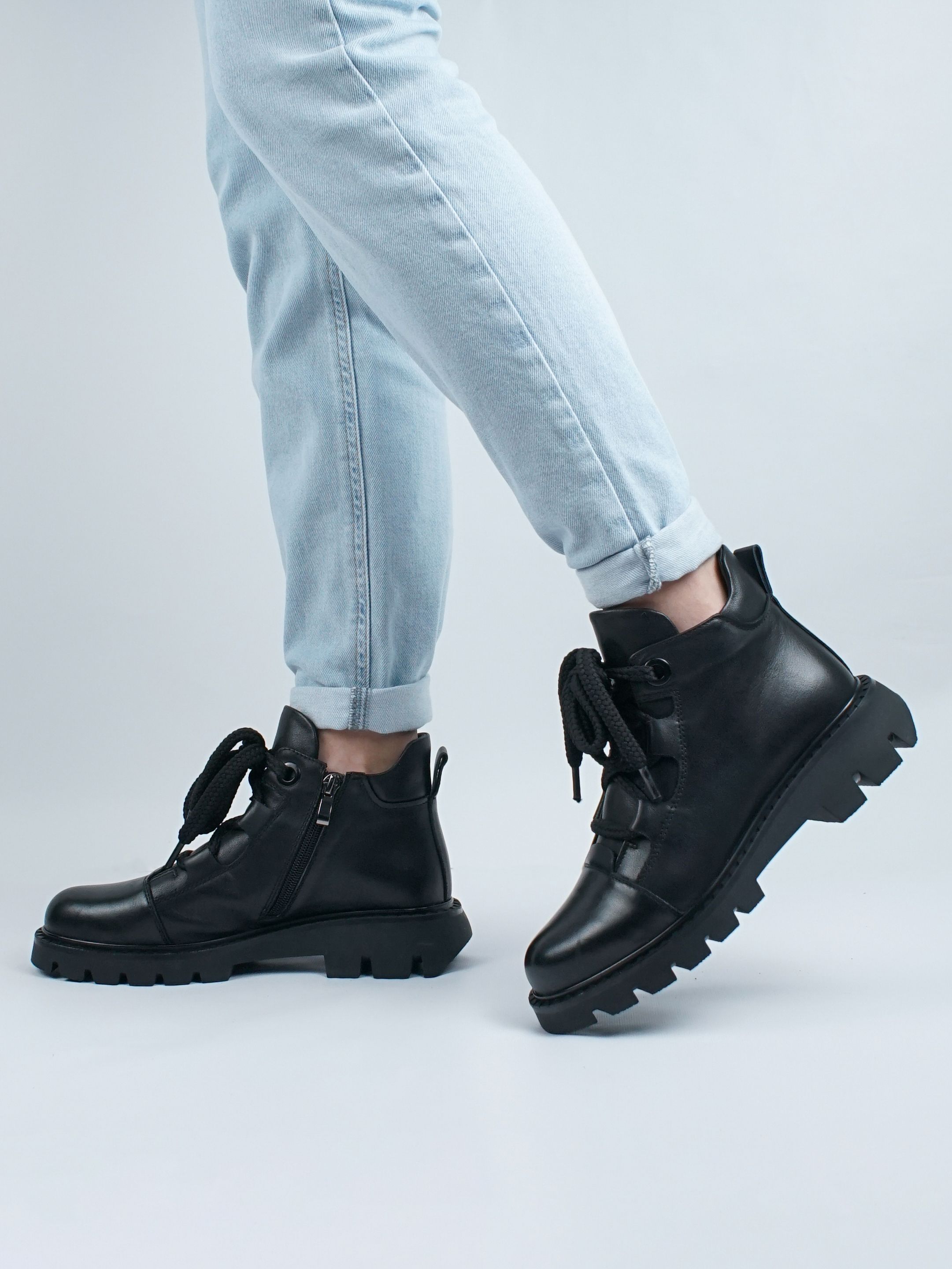 

Ботинки женские 365 Shoes V2-D38-P1 черные 36 RU, Черный, V2-D38-P1