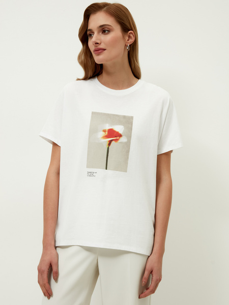 

Футболка женская ZARINA 2265555467-3 белая XS, 2265555467-3