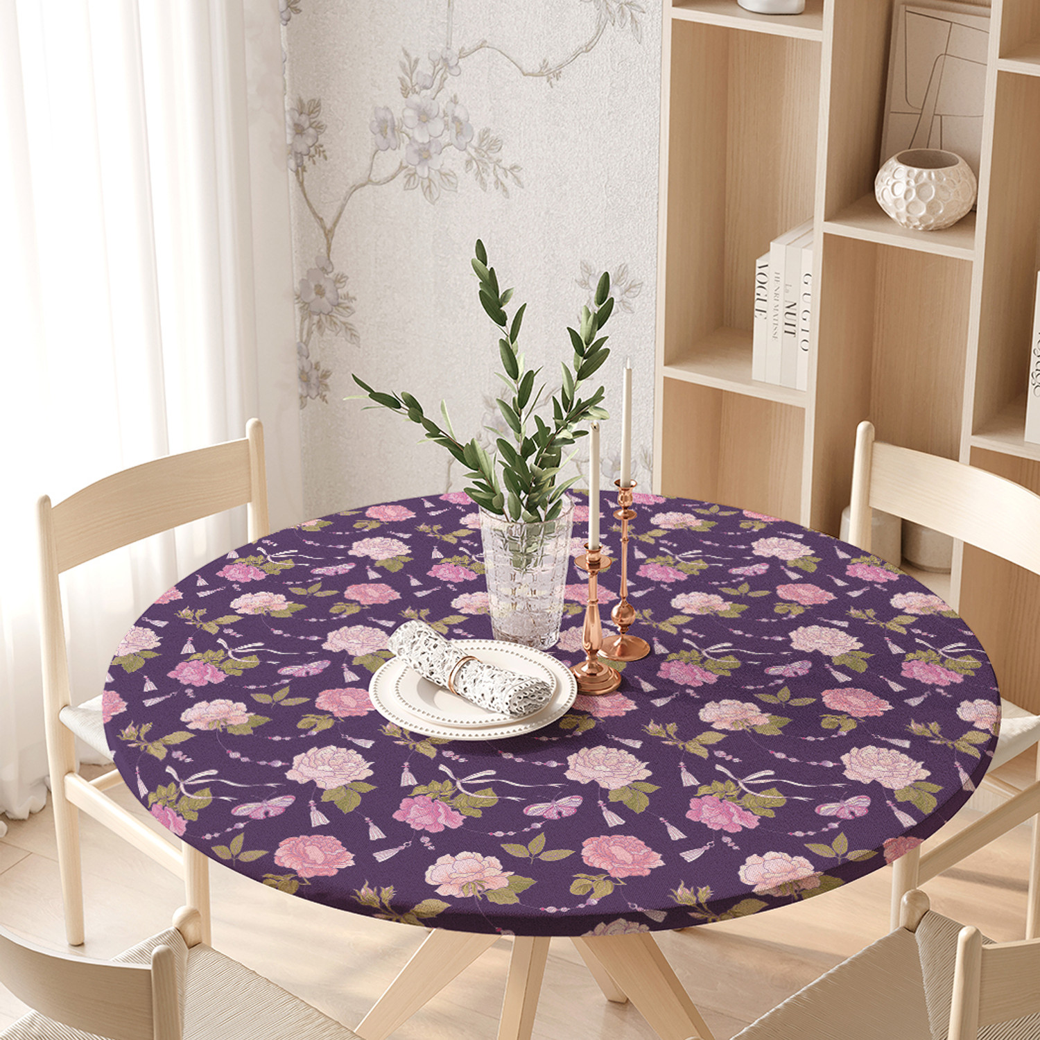 

Скатерть на кухонный стол Цветочное украшение на резинке 105-120 см, Фиолетовый, Цветочное украшение