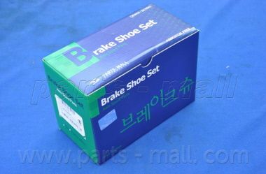 

Комплект тормозных колодок PARTS-MALL PLA-039