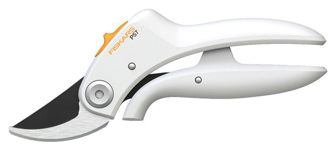 

Секатор контактный Fiskars PowerLever P57 1026919