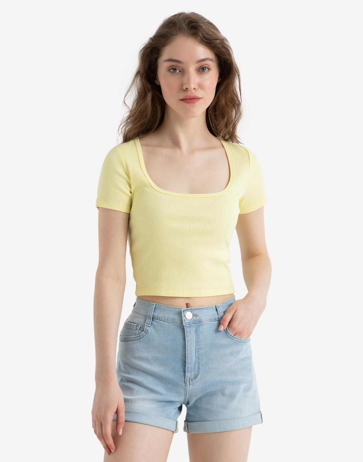 

Футболка женская Gloria Jeans GKT015824 желтая 2XS, Желтый, GKT015824