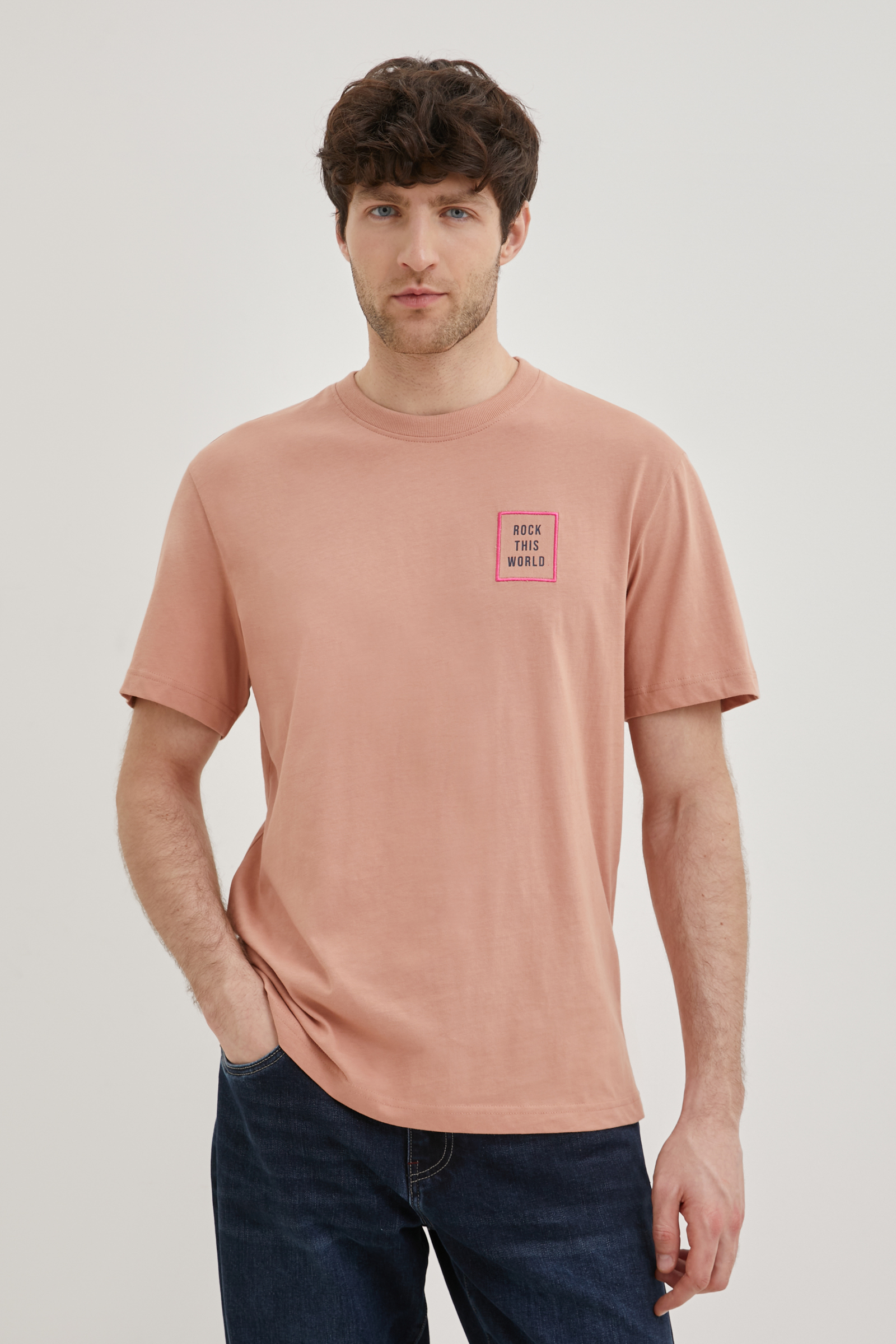 

Футболка мужская Finn Flare FBE21076-1P коричневая S, Коричневый, FBE21076-1P