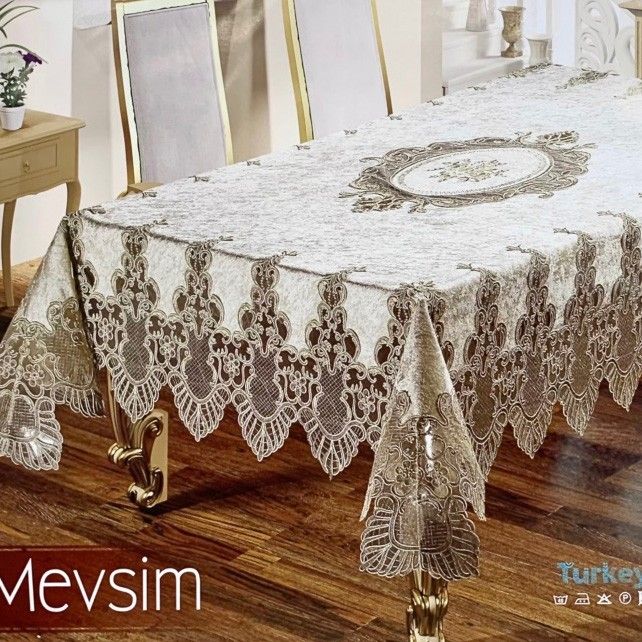 

KARVEN Скатерть Карвен "Mevsim" 160*220 с гипюром М 706 кремовый