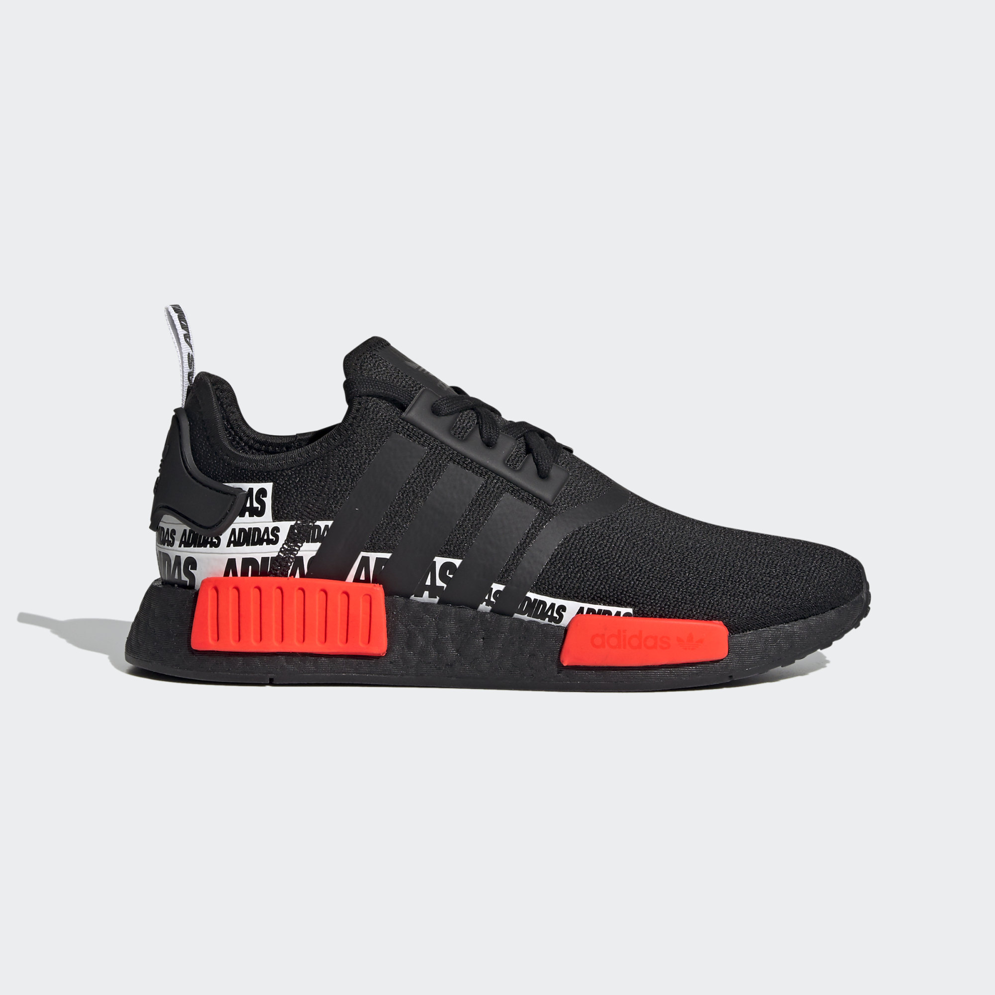 фото Кроссовки мужские adidas nmd_r1 черные 7 uk