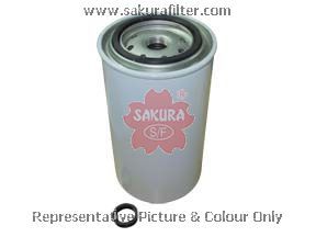 фото Фильтр топливный sakura fc5613