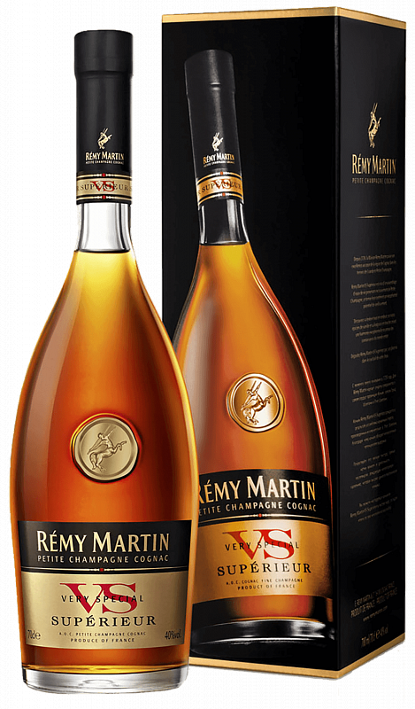 Коньяк Remy Martin VS Superior (gift box), 700мл