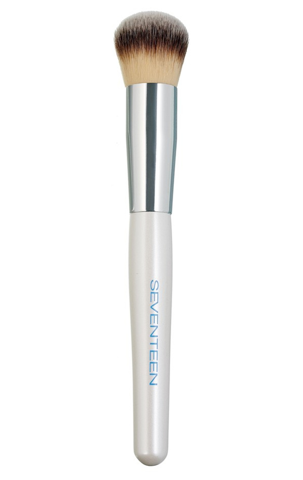 фото Кисть для тональной основы seventeen foundation brush, 1шт