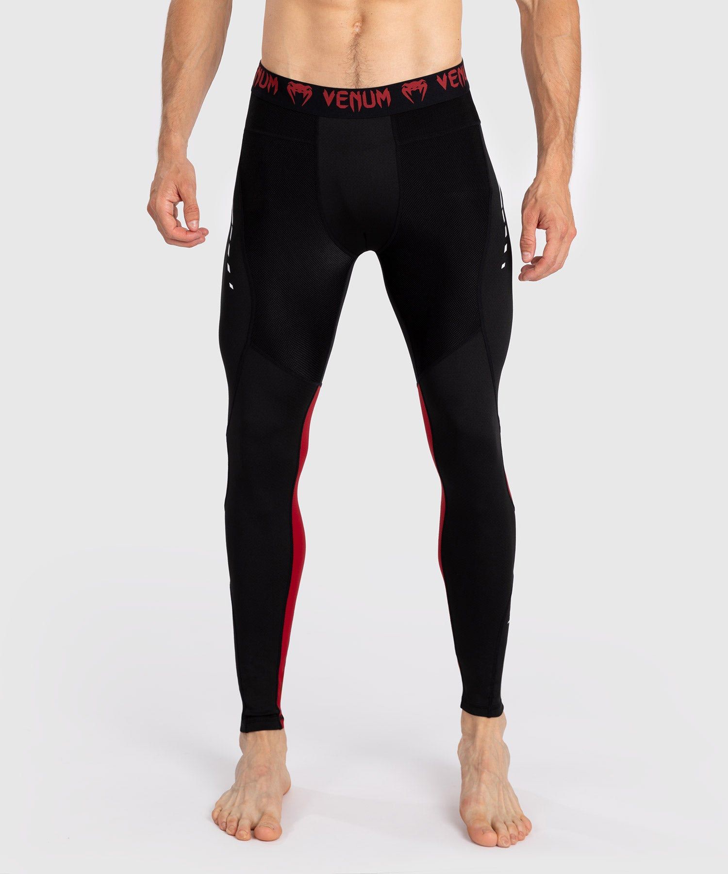 

Тайтсы мужские Venum Adrenaline S черные XXL, Черный, Adrenaline S
