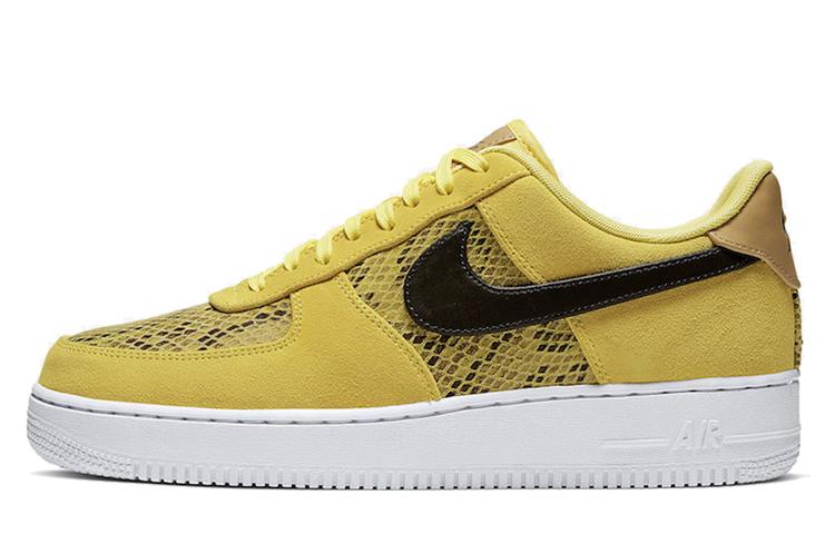 

Кеды унисекс Nike Air Force 1 Low Yellow Snakeskin желтые 41 EU, Желтый, Air Force 1 Low Yellow Snakeskin