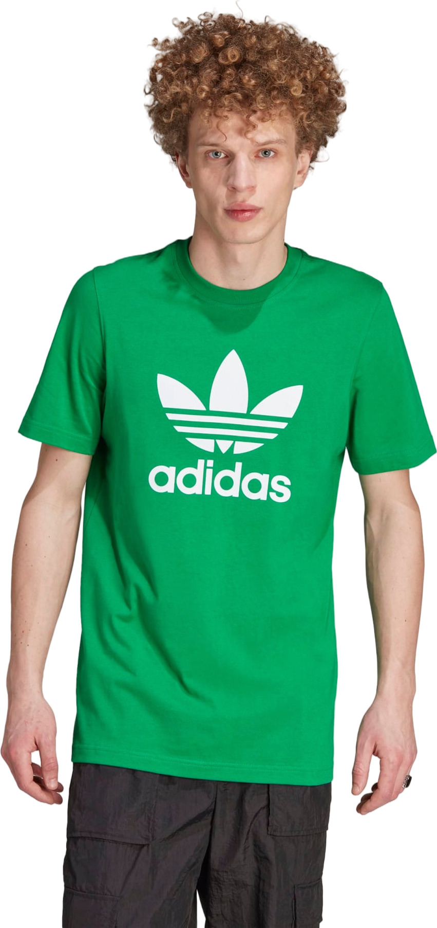 Футболка мужская Adidas TREFOIL T-SHIRT зеленая XS 4299₽