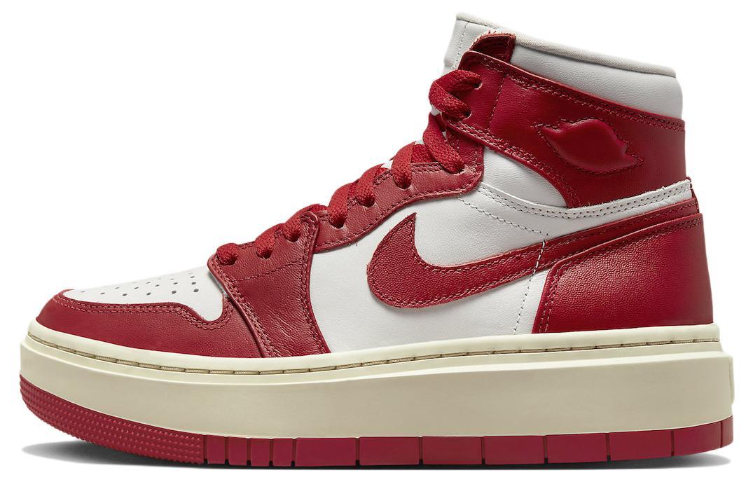 

Кеды унисекс Jordan Air Jordan 1 High Varsity Red красные 38.5 EU, Красный, Air Jordan 1 High Varsity Red