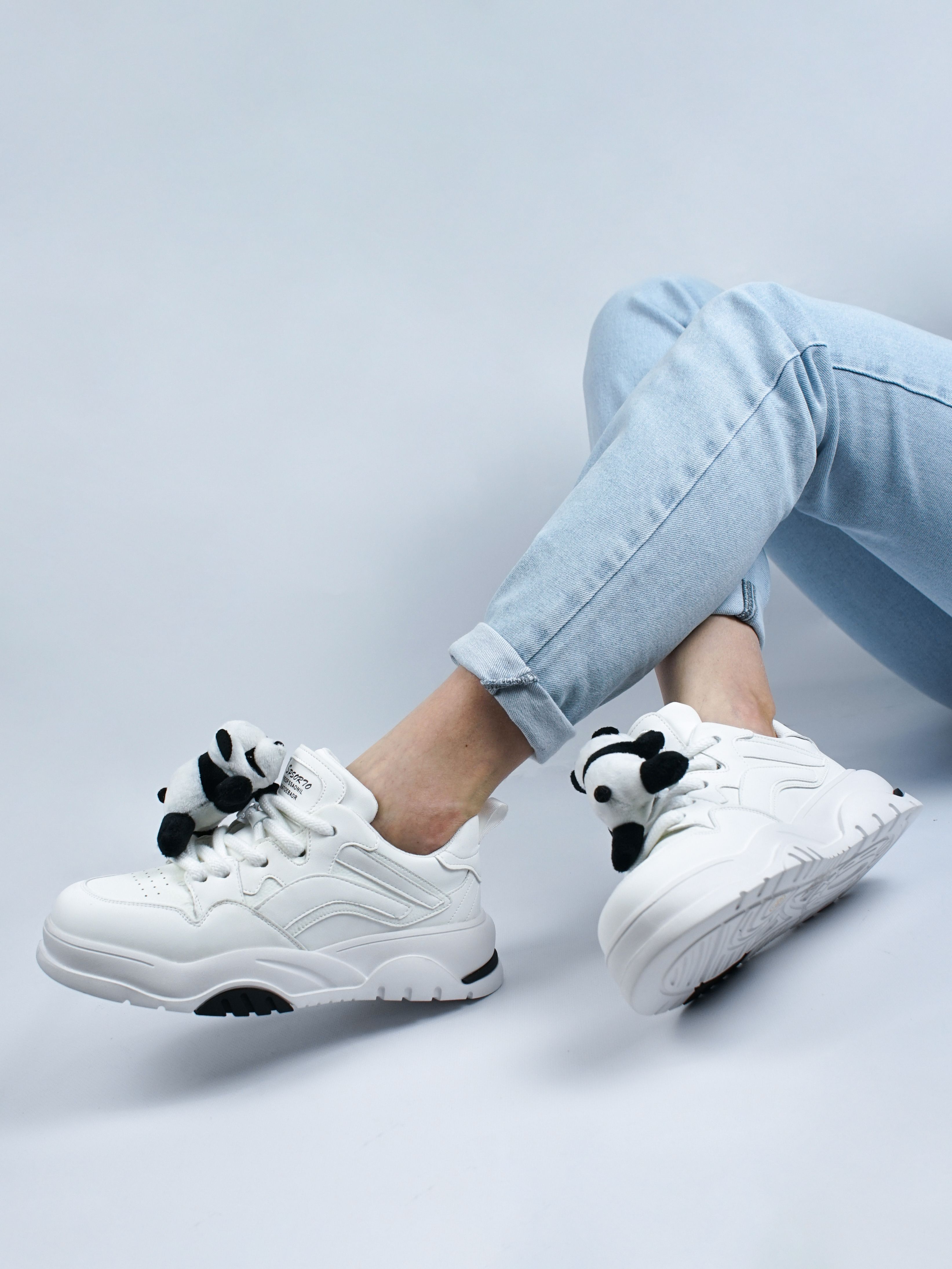 

Кроссовки женские 365 Shoes 5351-8-2 белые 39 RU, Белый, 5351-8-2