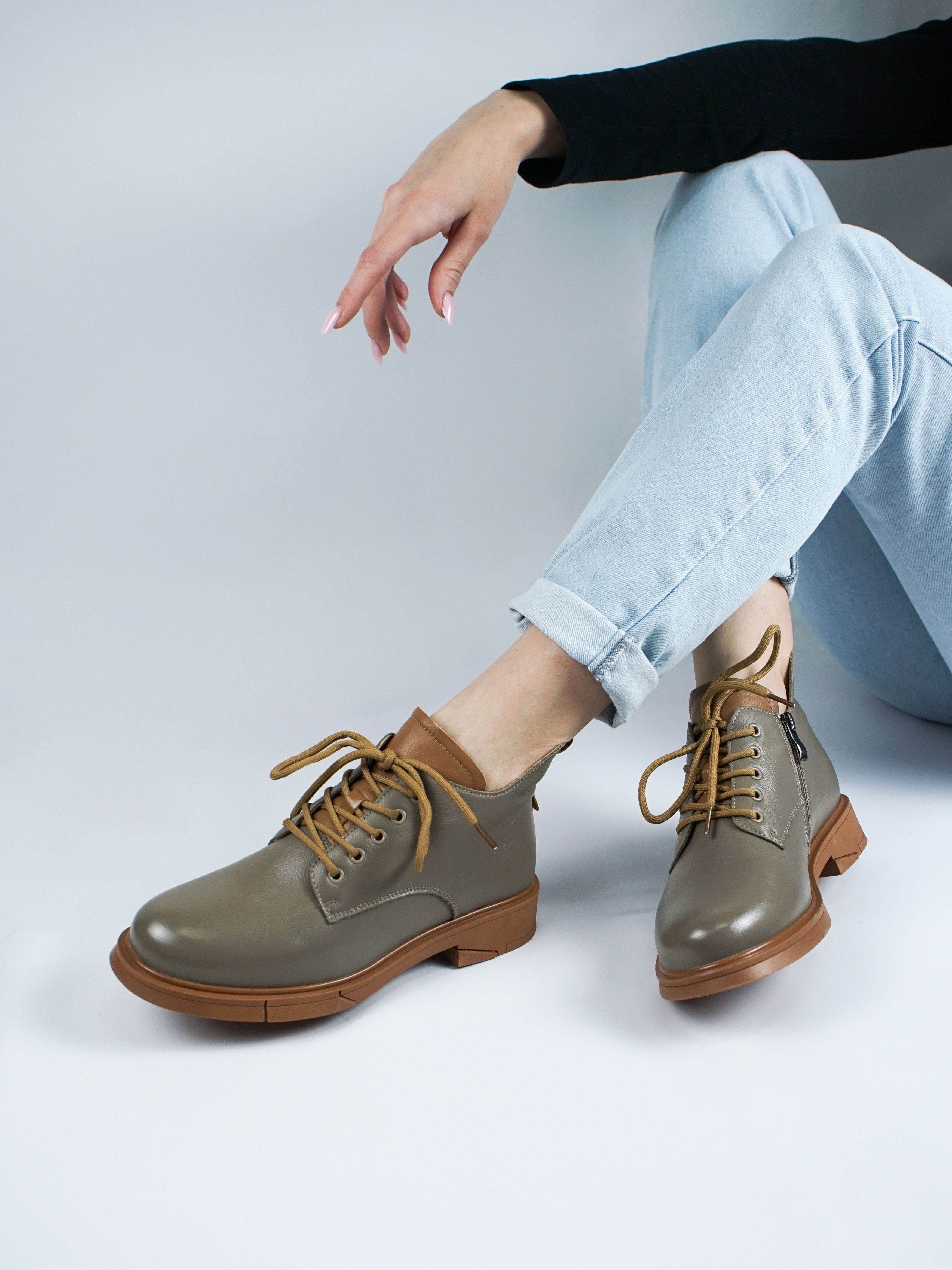 

Ботинки женские 365 Shoes V220-Q501-5 коричневые 39 RU, Коричневый, V220-Q501-5