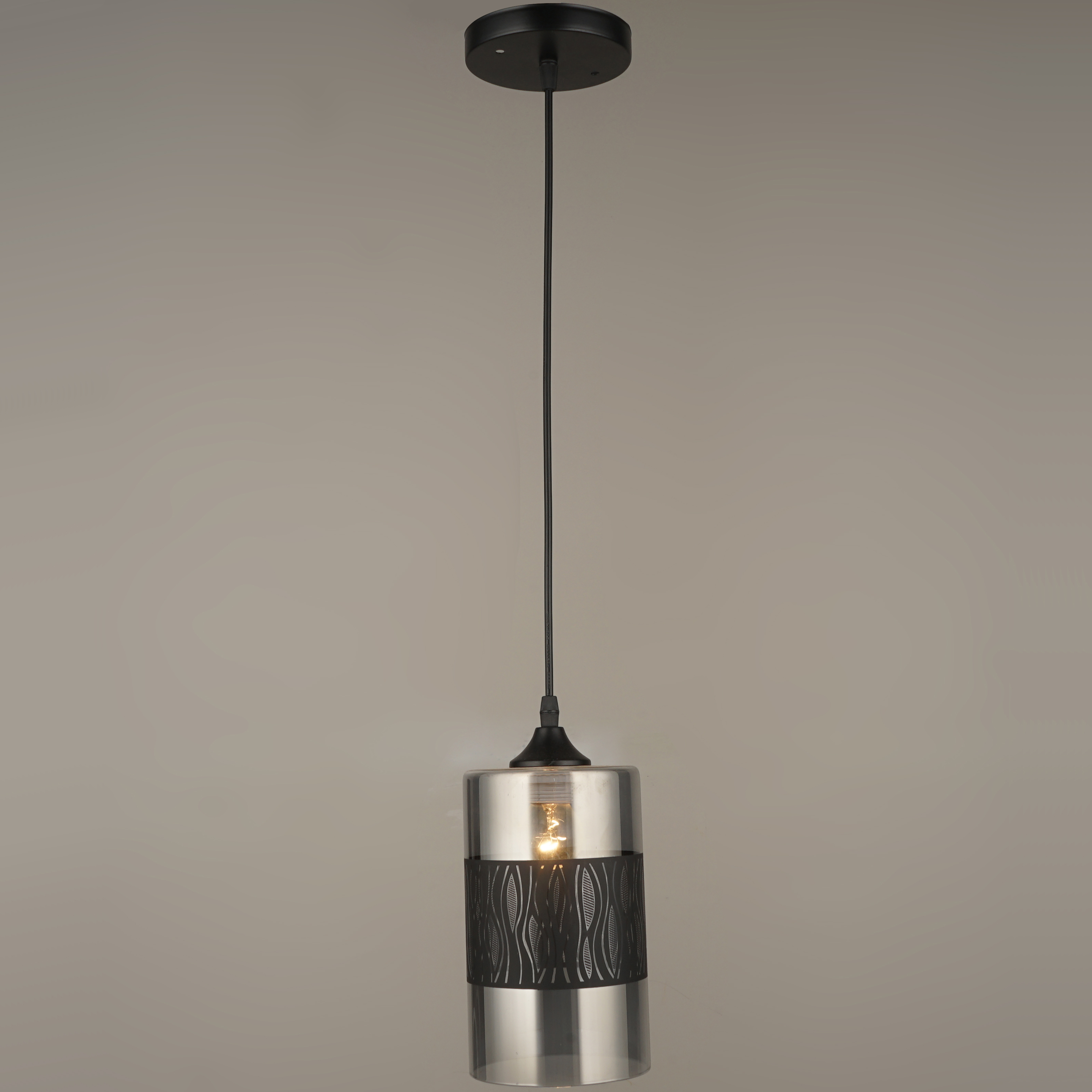 

Светильник подвесной N4325/1H BK, E27x1x60W