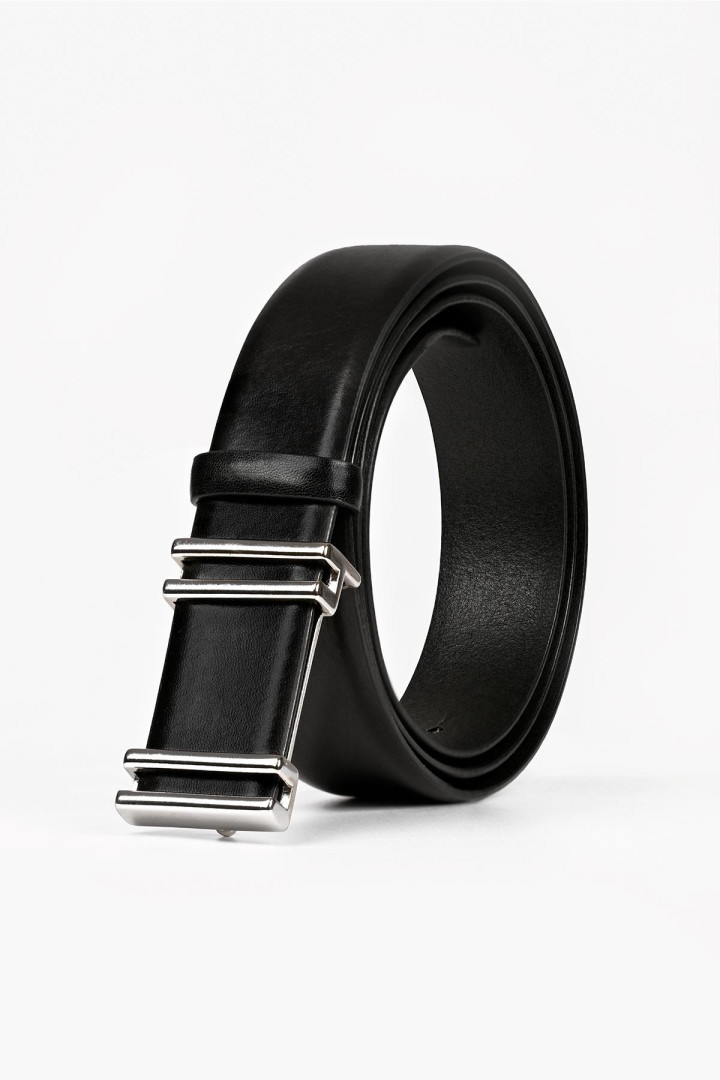 

Ремень мужской Deri Company BD02252 черный, 125 см (доставка из-за рубежа), BD02252