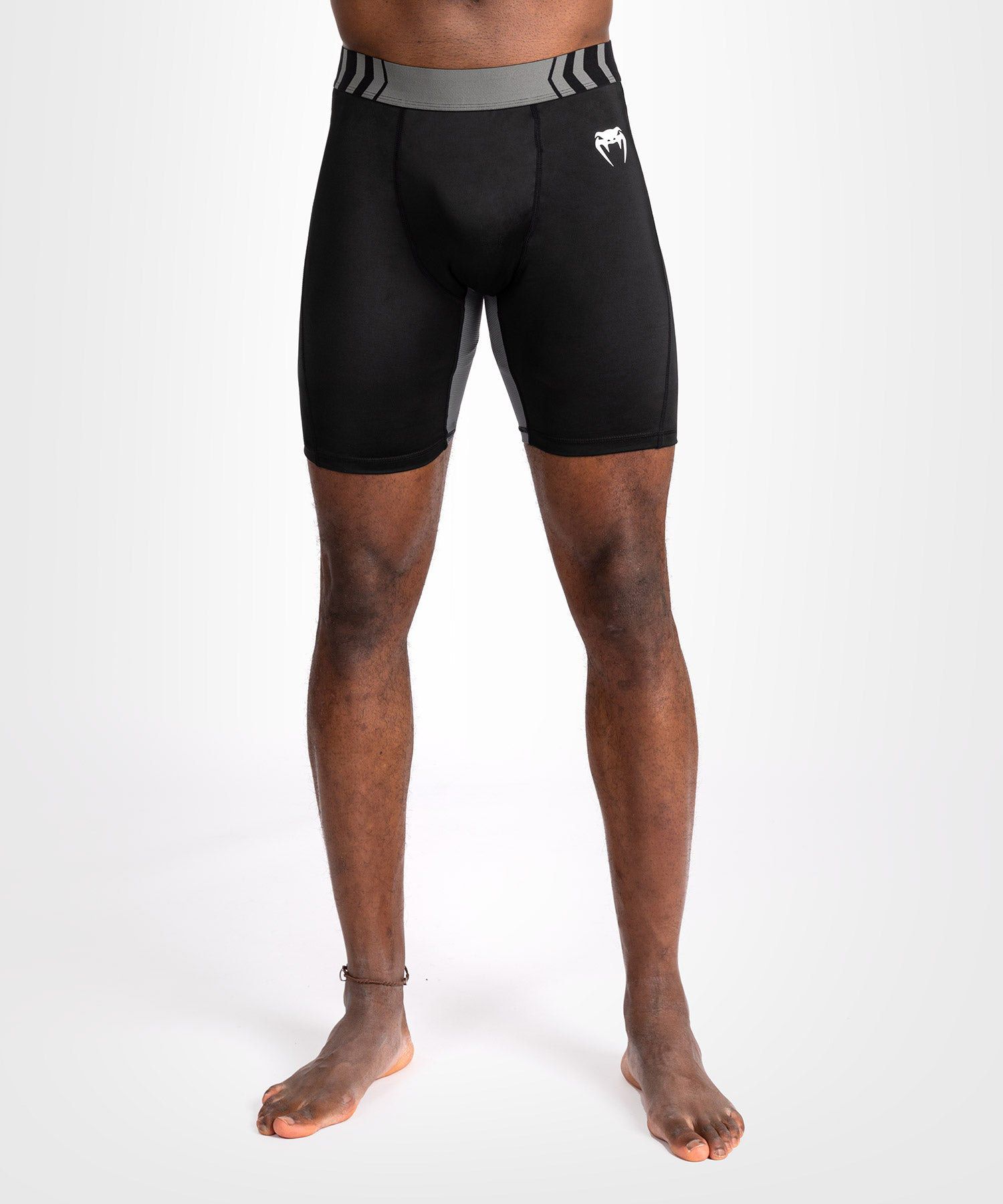 

Шорты компрессионные Venum Tempest VT Black/Grey S INT 06443_S, Черный, Tempest VT