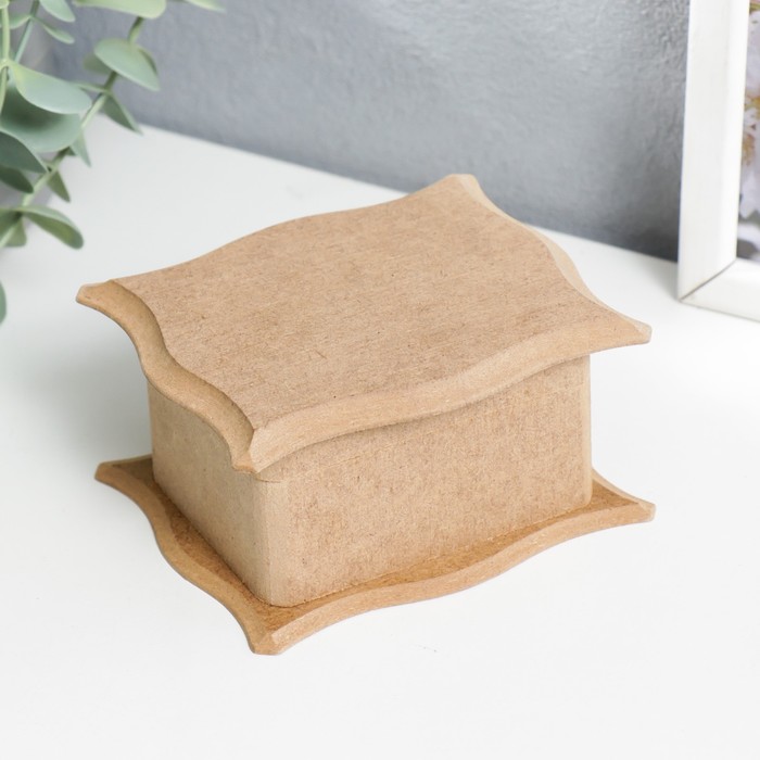 

Шкатулка для декора 11х9х5,5 см